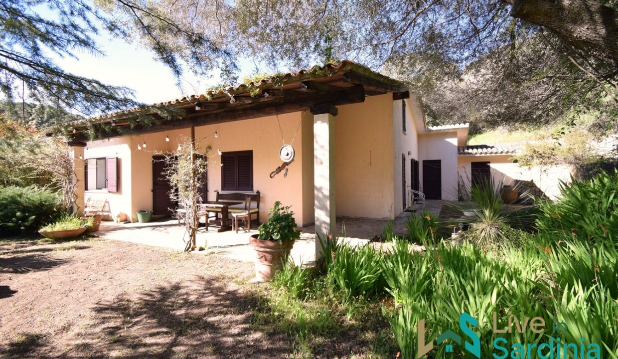 Country-Home-For-Sale-Loiri-Porto-San-Paolo-Sardinia