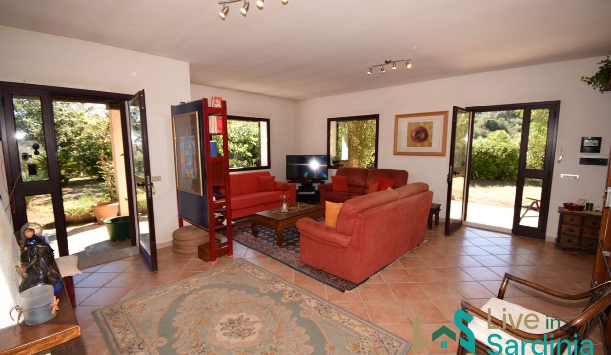 Country-Home-For-Sale-Loiri-Porto-San-Paolo-Sardinia