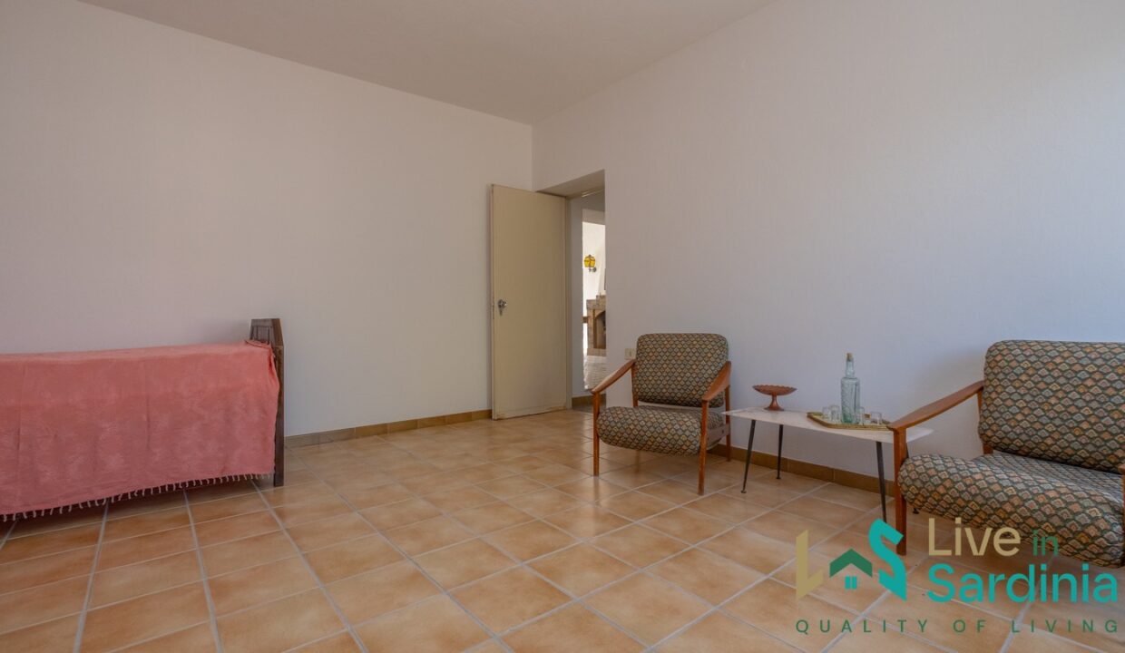 Country-Home-For-Sale-Monti-Sardinia