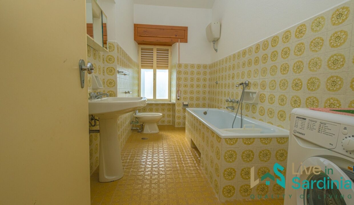 Country-Home-For-Sale-Monti-Sardinia