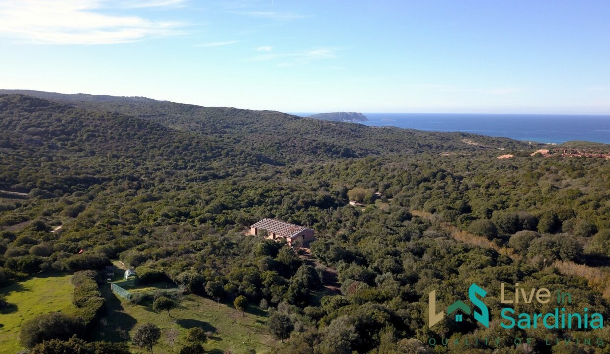 Countryhome-For-Sale-Santa-Teresa-Di-Gallura