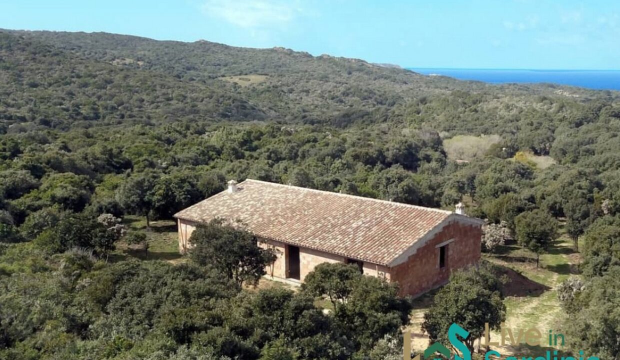 Countryhome-For-Sale-Santa-Teresa-Di-Gallura