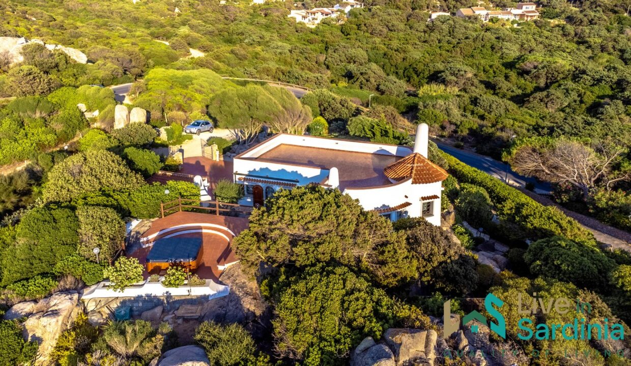 Homes-For-sale-In-Santa-Teresa-Gallura