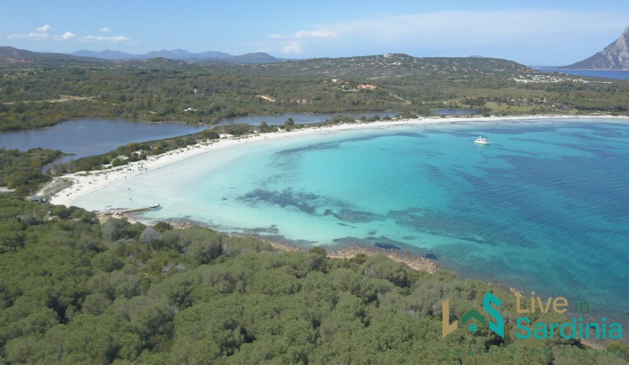 Villa-For-Sale-Bados-Sardinia