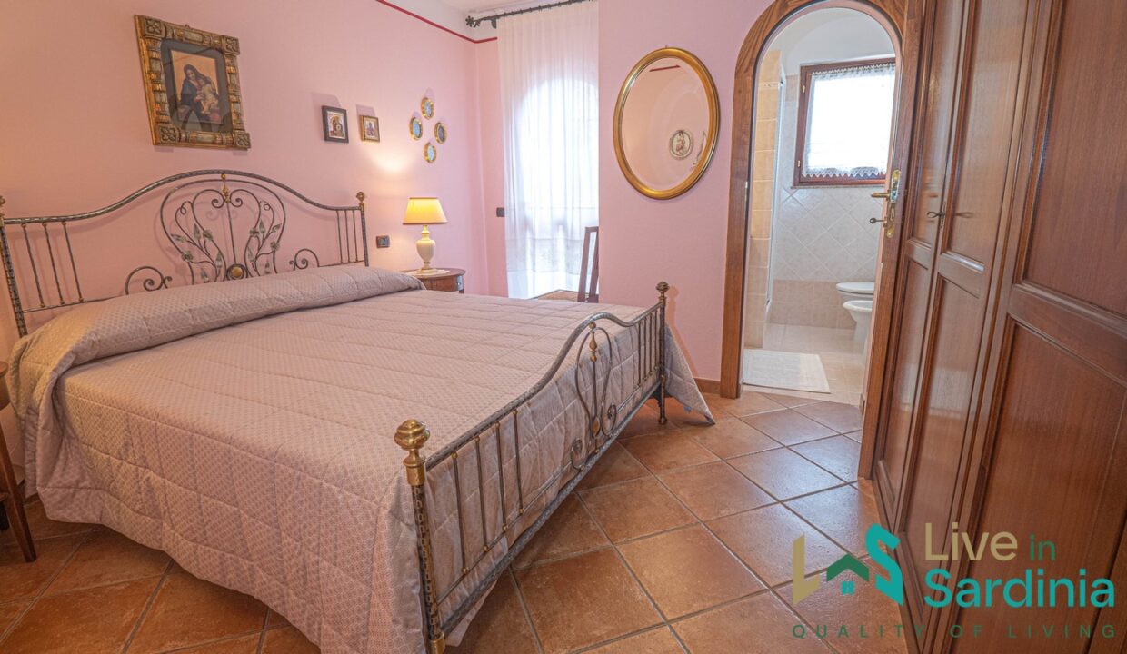 Homes-For-sale-In-Santa-Teresa-Gallura
