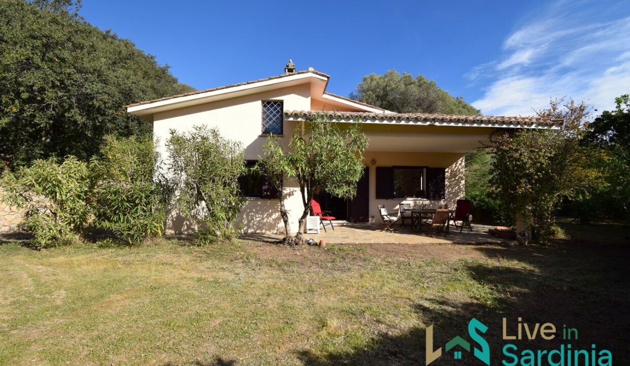 Property-For-Sale-Loiri-Porto-San-Paolo
