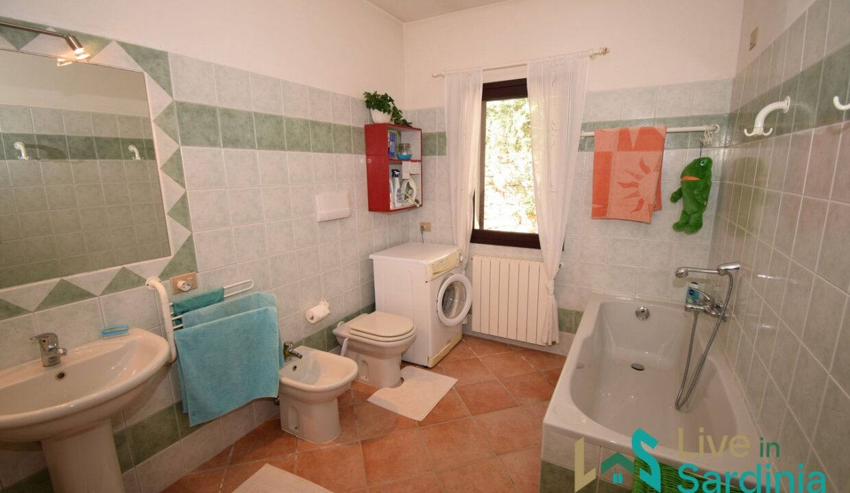 Property-For-Sale-Loiri-Porto-San-Paolo