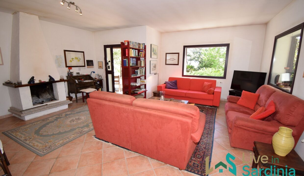 Property-For-Sale-Loiri-Porto-San-Paolo