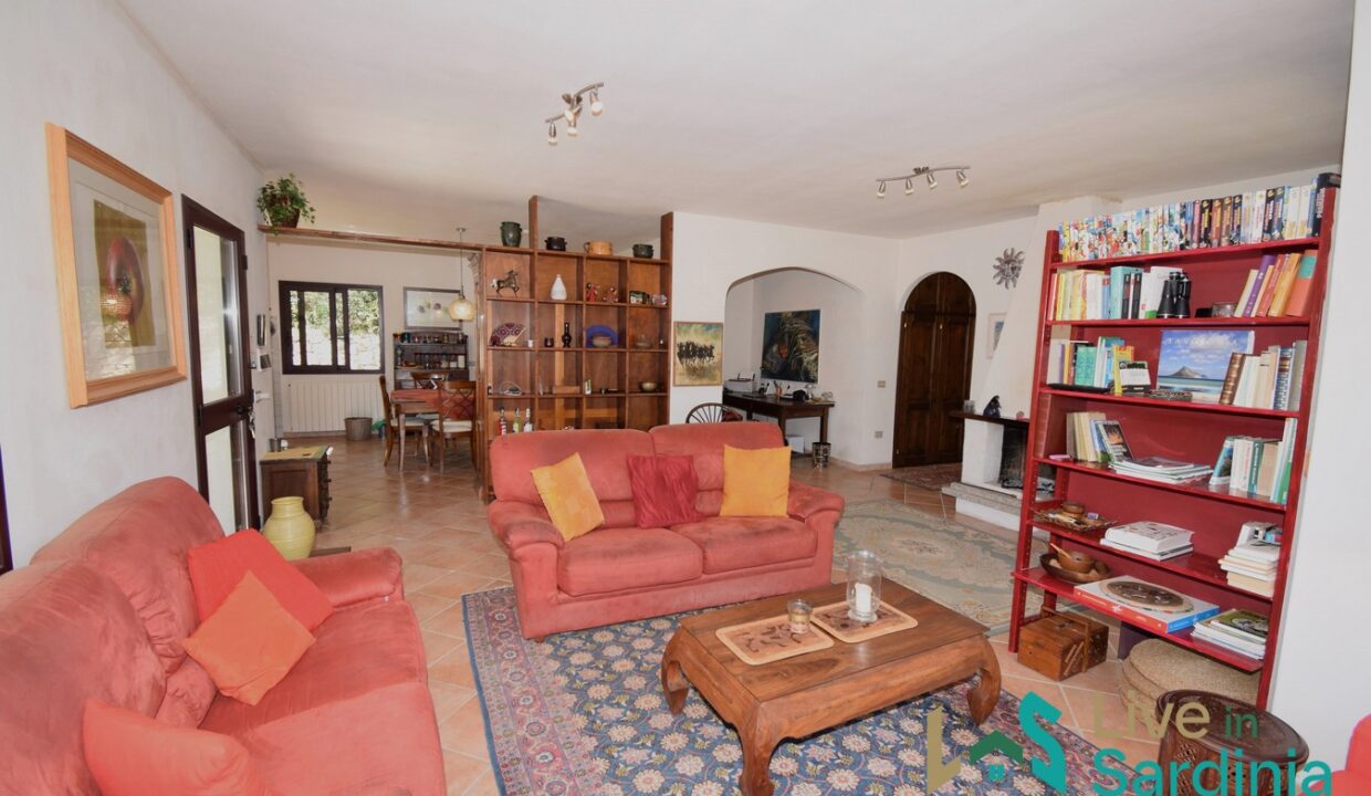 Property-For-Sale-Loiri-Porto-San-Paolo
