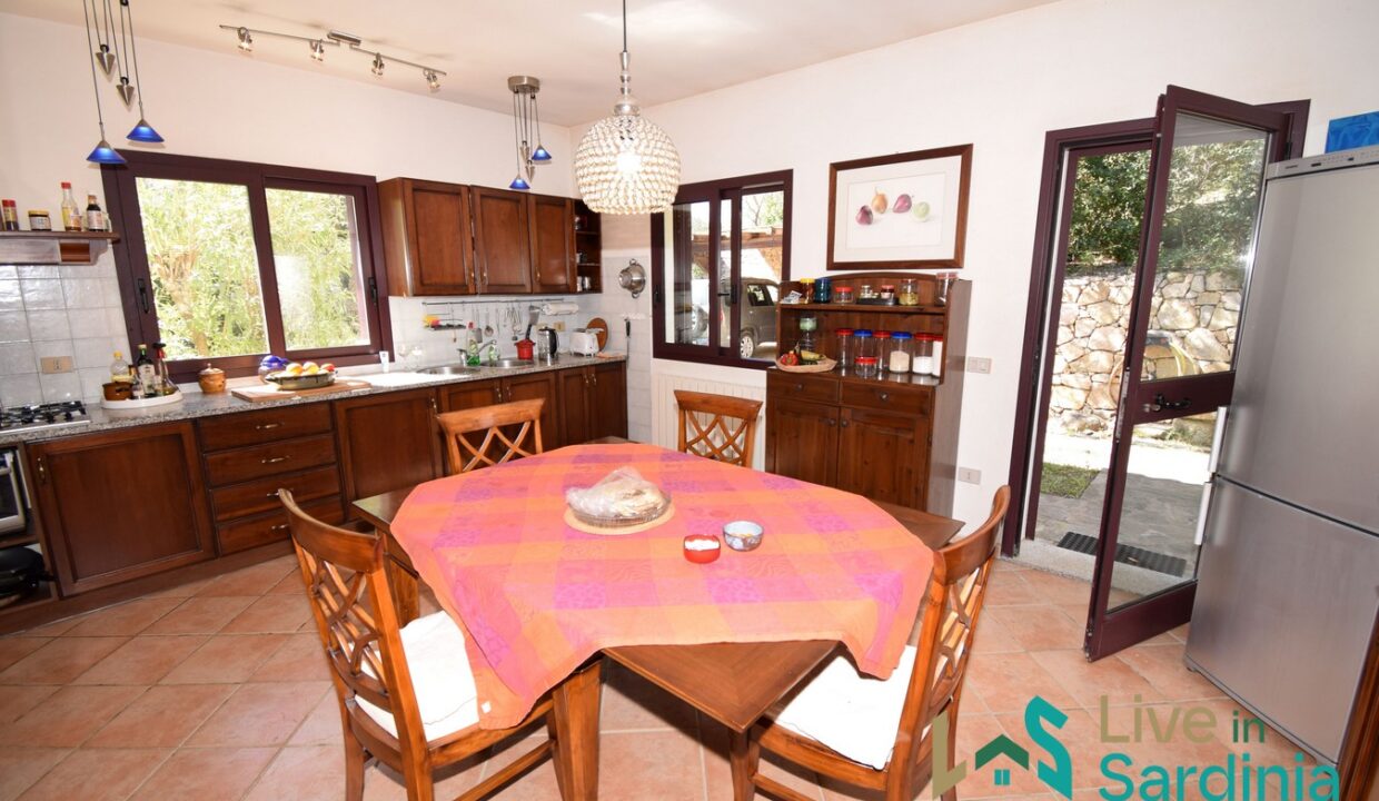 Property-For-Sale-Loiri-Porto-San-Paolo