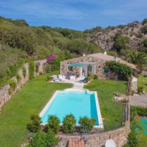 Fabulous Villa For Sale With Pool Sardinia