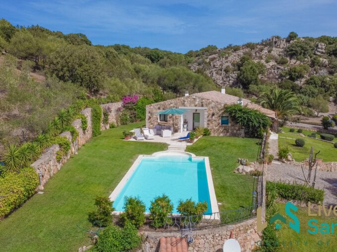 Fabulous Villa For Sale With Pool Sardinia