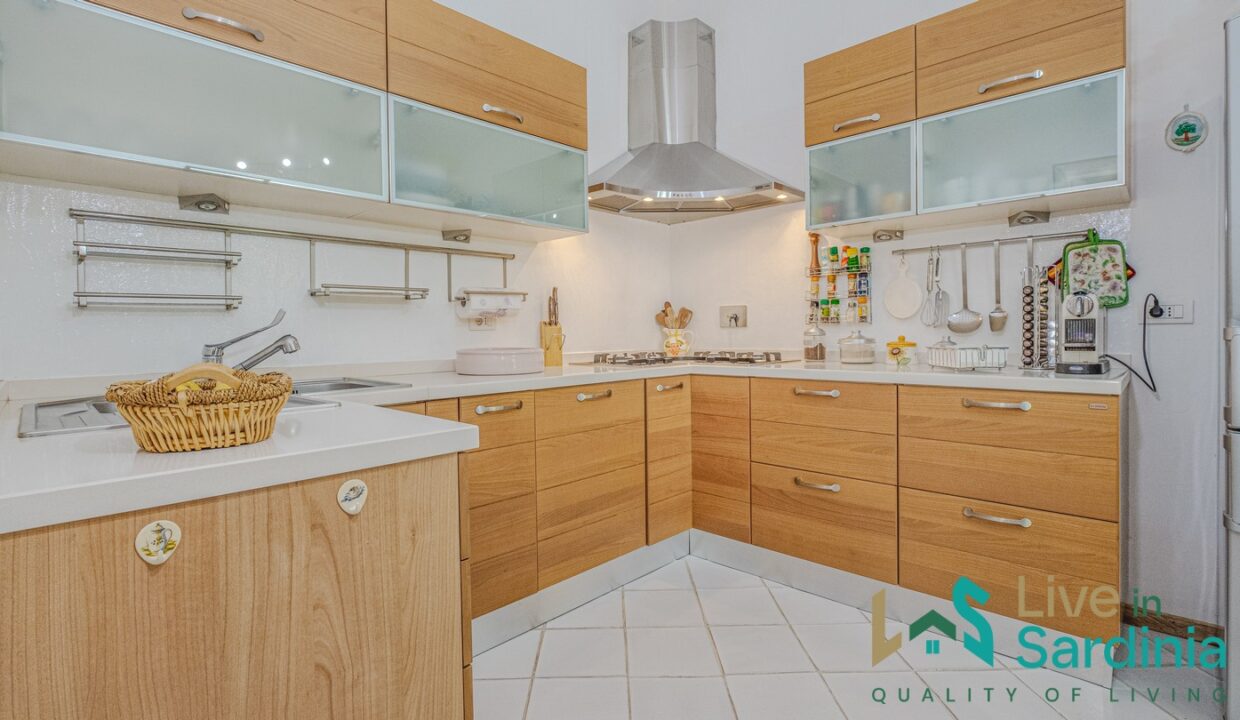 Villa-For-Sale-With-Pool-Sardinia