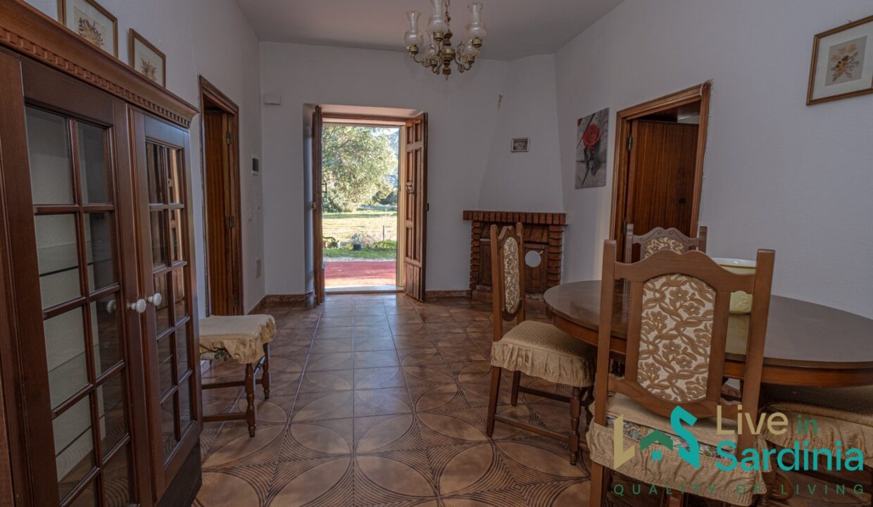 Farmhouse-For-Sale-Olbia