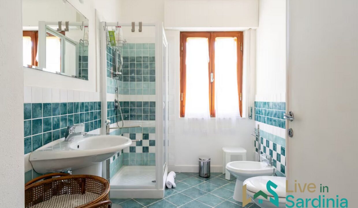 Beachfront-Villas-For-Sale-Sardinia