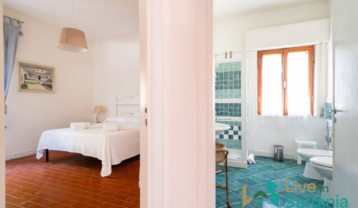 Beachfront-Villas-For-Sale-Sardinia
