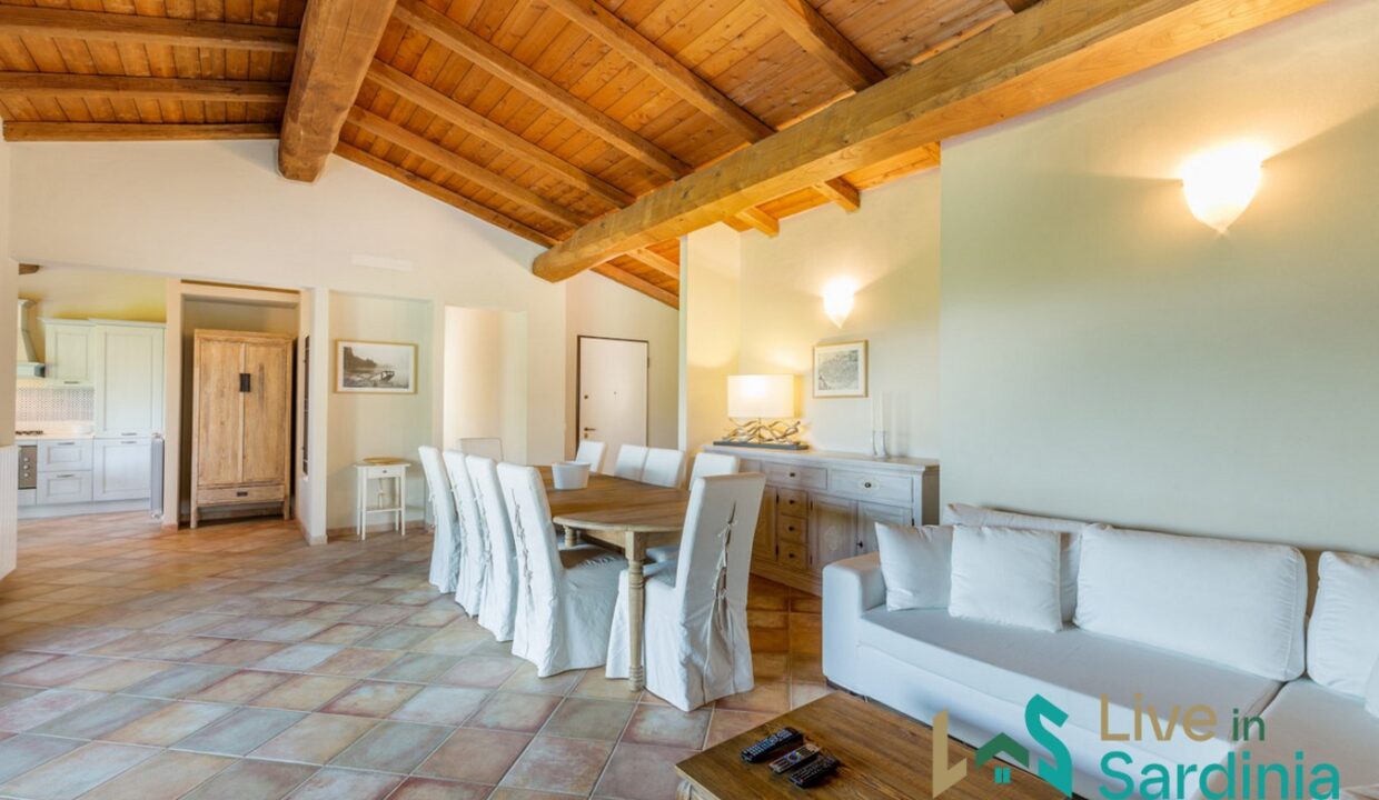 Home-For-Sale-In-Sale-San-Pantaleo-Sardinia