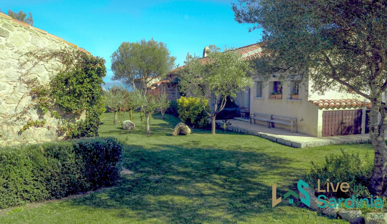 Superb-Country-Homes-For-Sale-Porto-Cervo-Sardinia