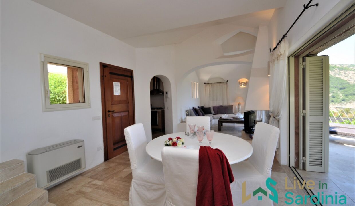Villa-For-Sale-In-Pantogia-Porto-Cervo-North-Sardinia