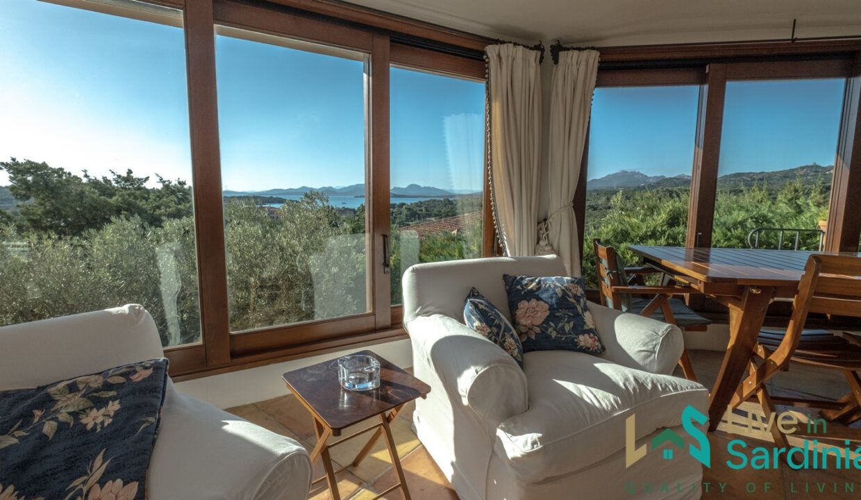 Villa-For-Sale-Porto-Cervo-Sardinia (11)