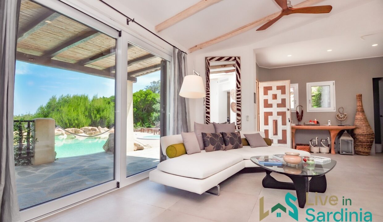 Villa For Sale Porto Cervo Sardinia (17)