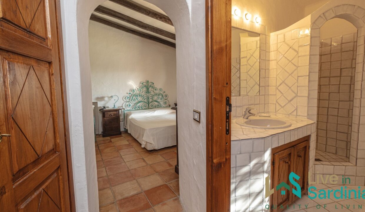 Villa-For-Sale-Porto-Cervo-Sardinia (37) - Copia