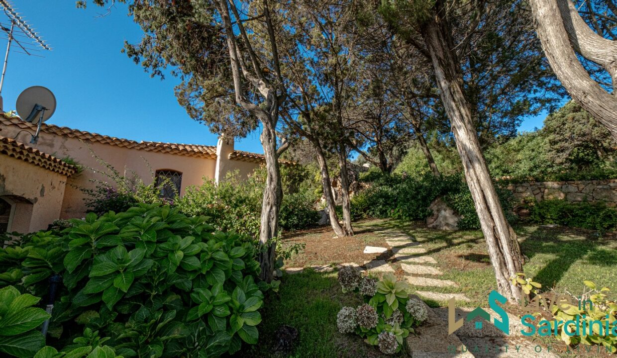 Villa-For-Sale-Porto-Cervo-Sardinia (53)