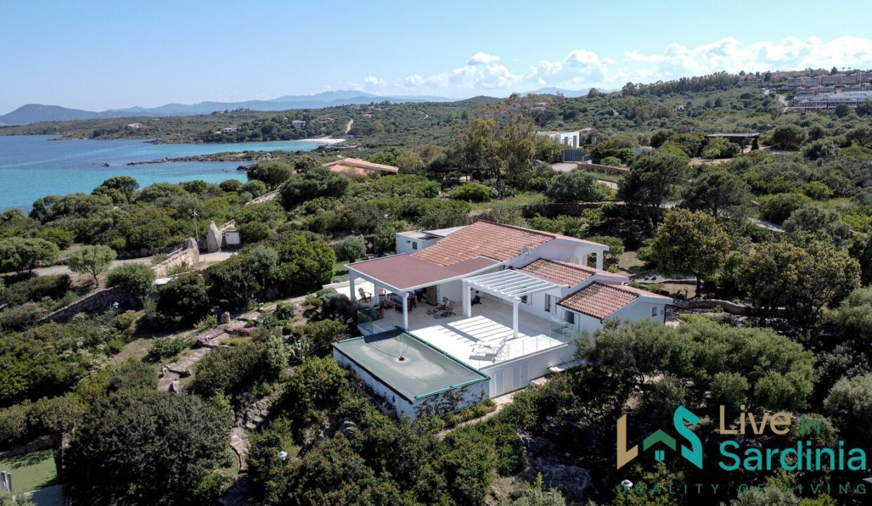 Beachfront-Villa-For-Sale-Costa-Smeralda