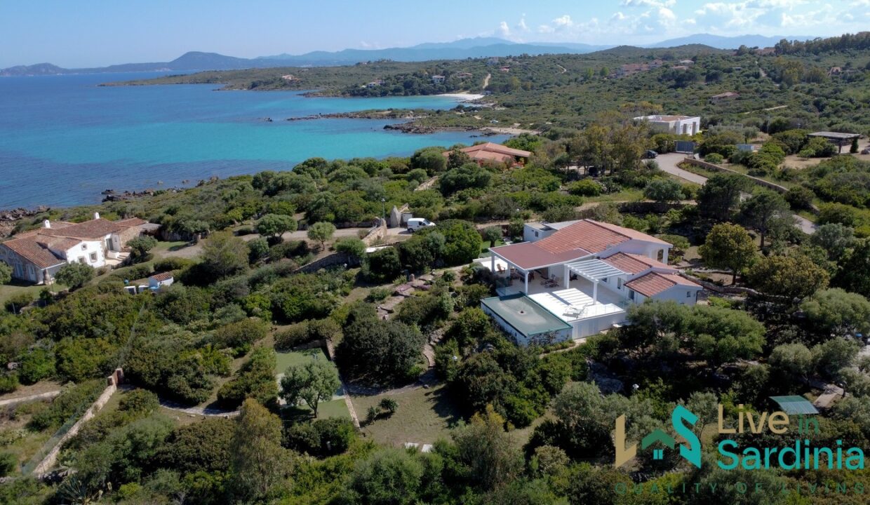 Beachfront-Villa-For-Sale-Costa-Smeralda