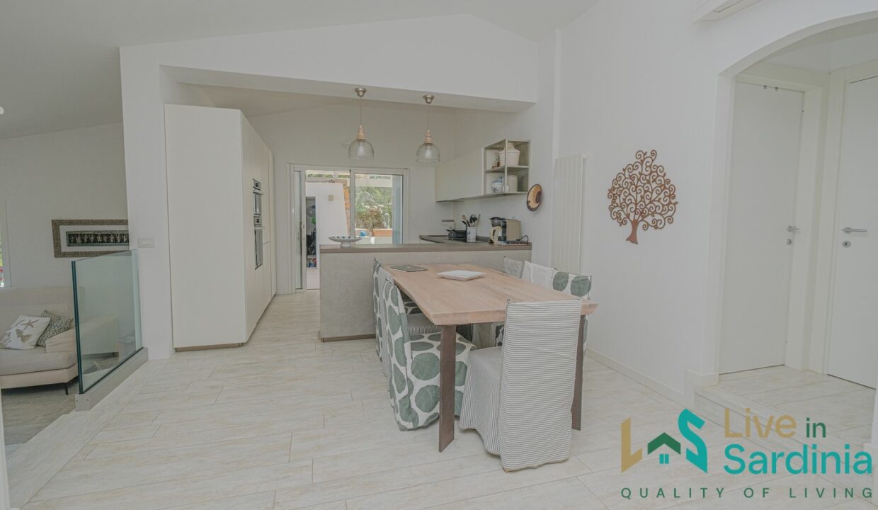 Beachfront-Villa-For-Sale-Costa-Smeralda (55)