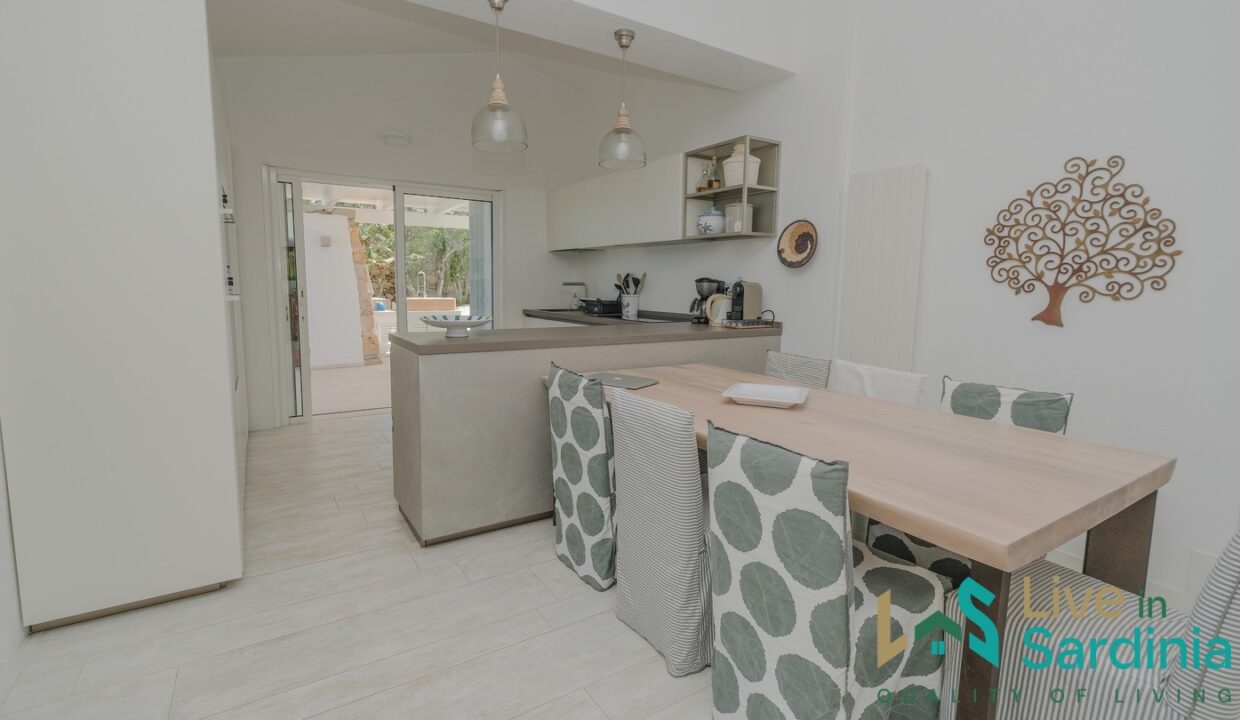 Beachfront-Villa-For-Sale-Costa-Smeralda (58)