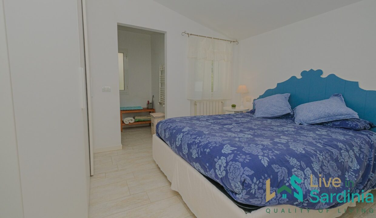 Beachfront-Villa-For-Sale-Costa-Smeralda (77)