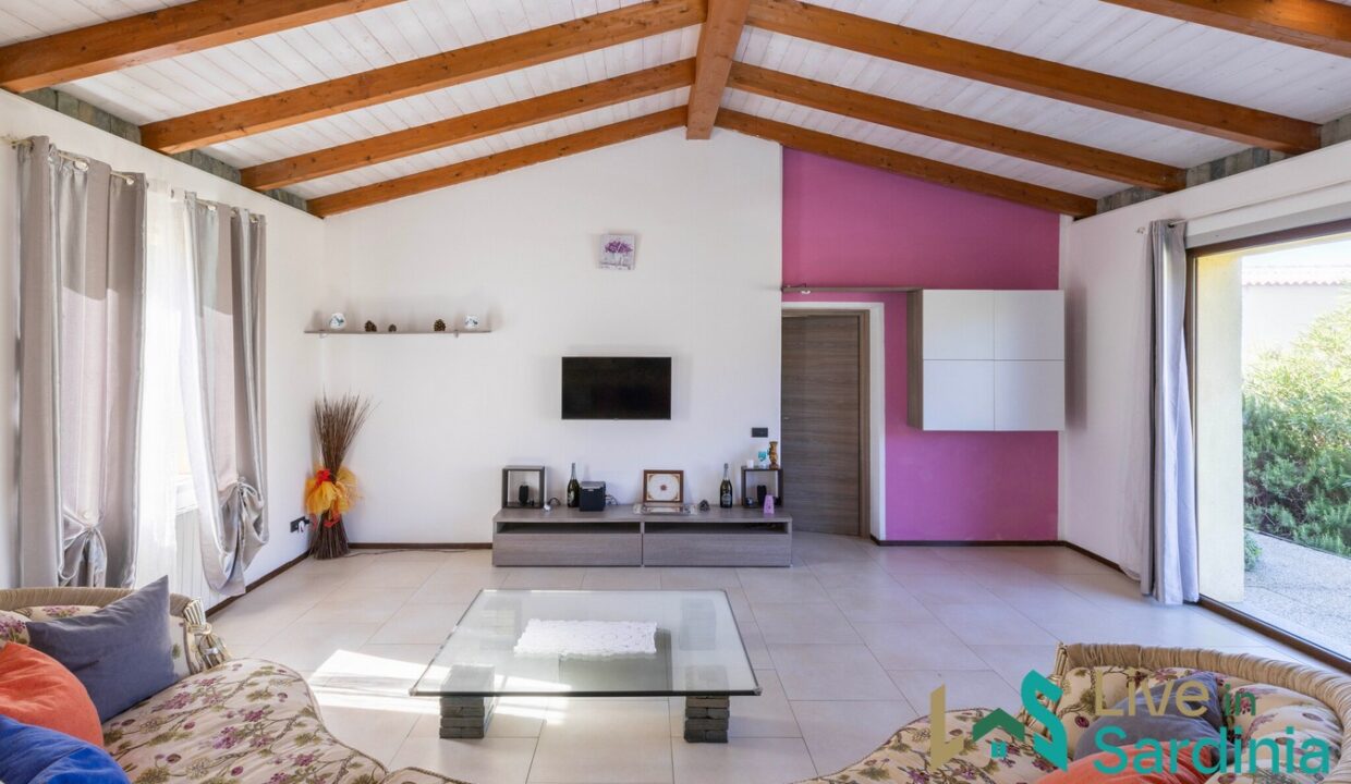 Country-Home-for-Sale-Aglientu (12)