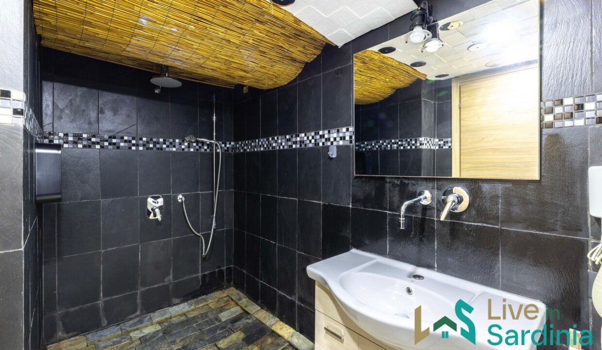 Country-Home-for-Sale-Aglientu (26)