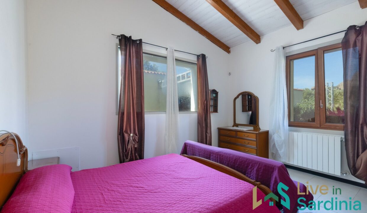 Country-Home-for-Sale-Aglientu (27)