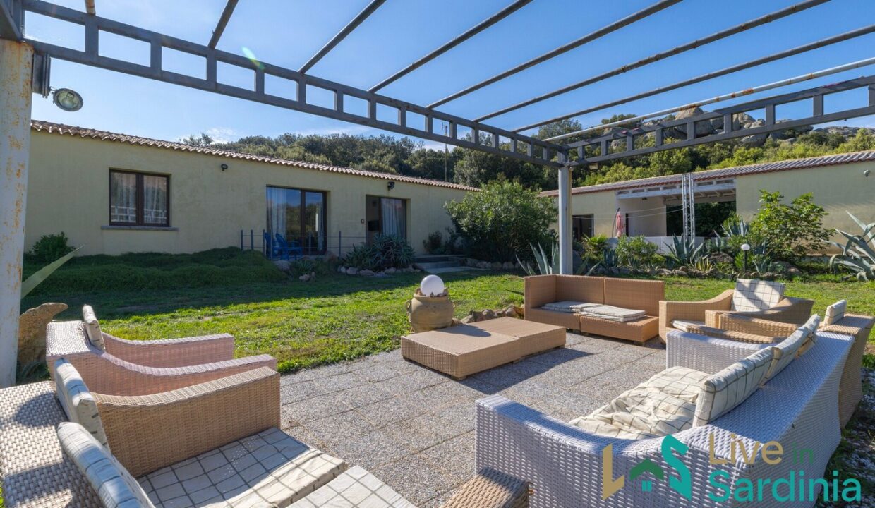 Country-Home-for-Sale-Aglientu (8)