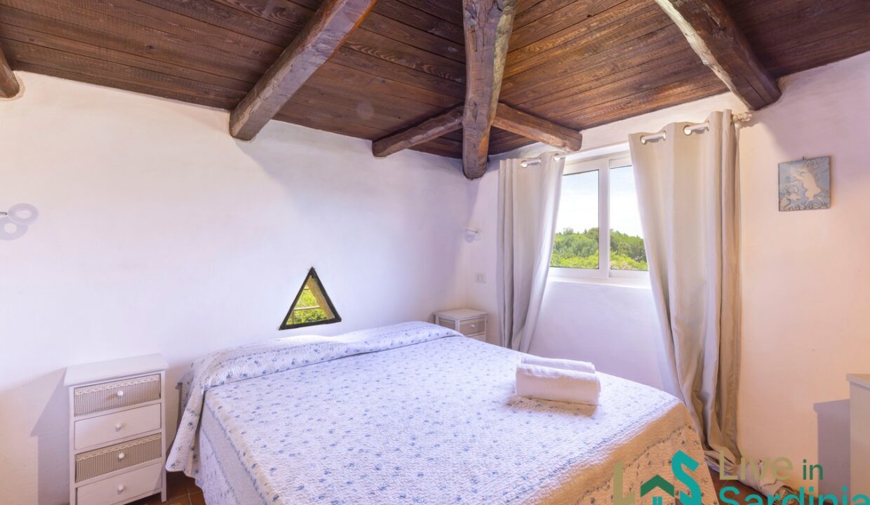 Sea-View-Villa-for-Sale-in-La-Celvia-Porto-Cervo (43)