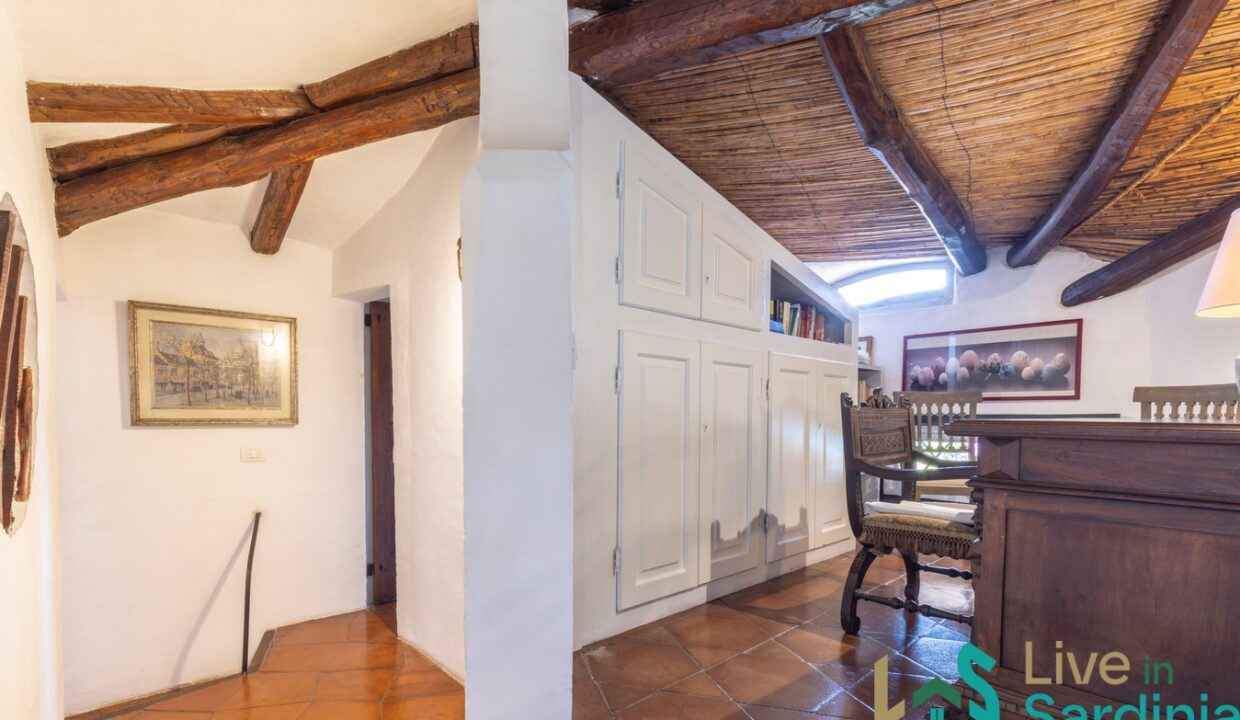 Sea-View-Villa-for-Sale-in-La-Celvia-Porto-Cervo (48)