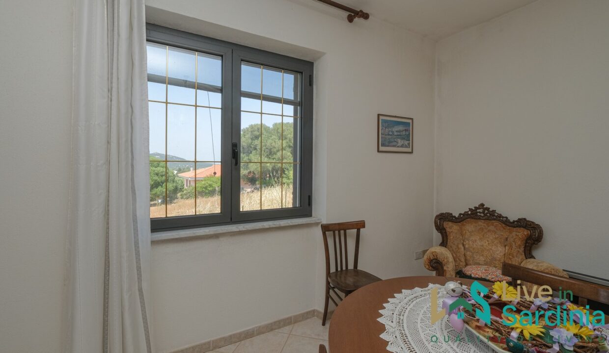 Country-Home-For-Sale-Monti (37)