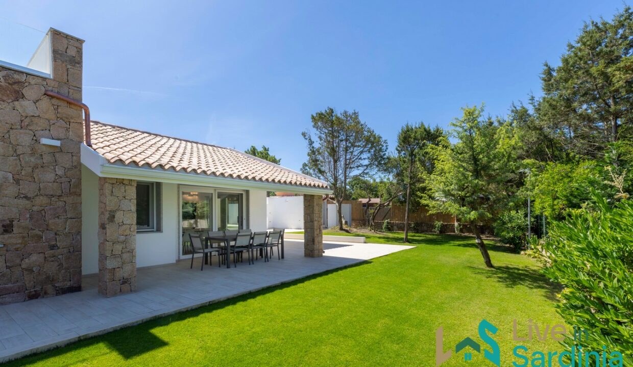 Sea-View-Villa-For-Sale-In-Aglientu