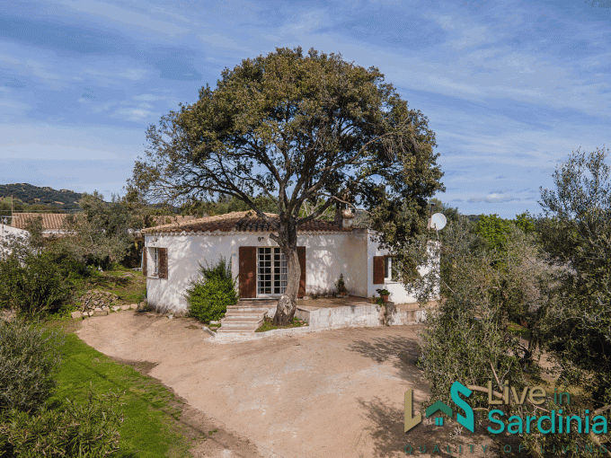 country home near olbia in gallura with garden