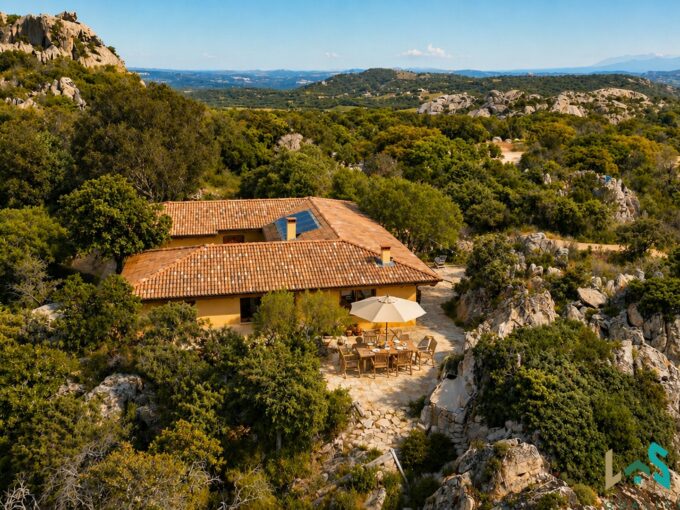 Gallura Country House Sea View near Olbia surrounded by Mediterranean nature and granite rocks